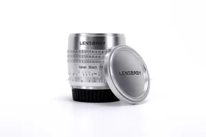 Photograph of a Lensbaby velvet lens