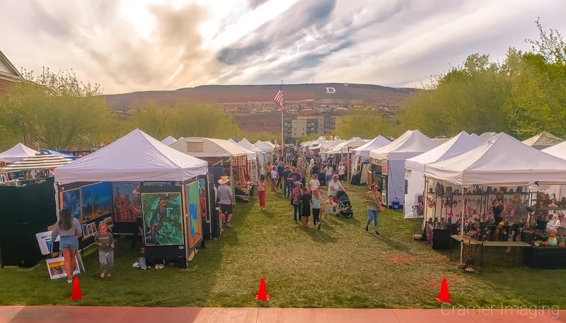 Outdoor art festival, exhibition, or bazaar in St. George Utah by Audrey Cramer Photography