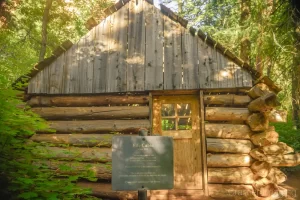 Cramer Imaging's photograph of the Fife cabin in Kolob Canyon in Zion National Park, Utah